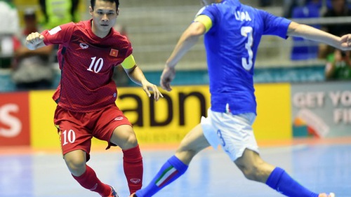Futsal là futsal, bóng đá là bóng đá!